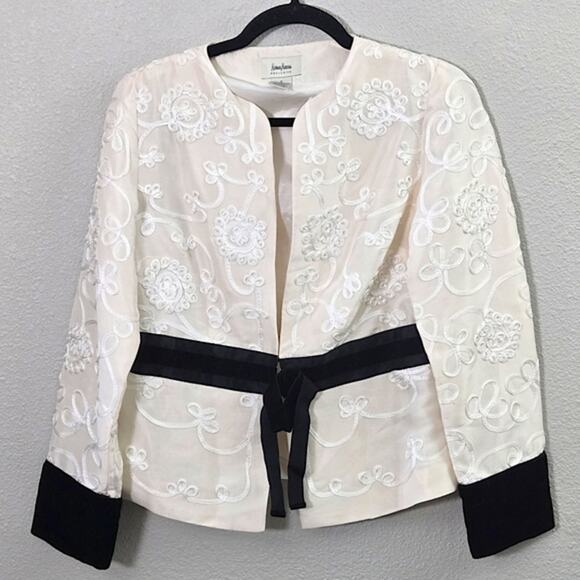 Neiman Marcus Women’s Jacket Romantic Parisian Evening Embroidered Silk Frog S - Picture 1 of 14